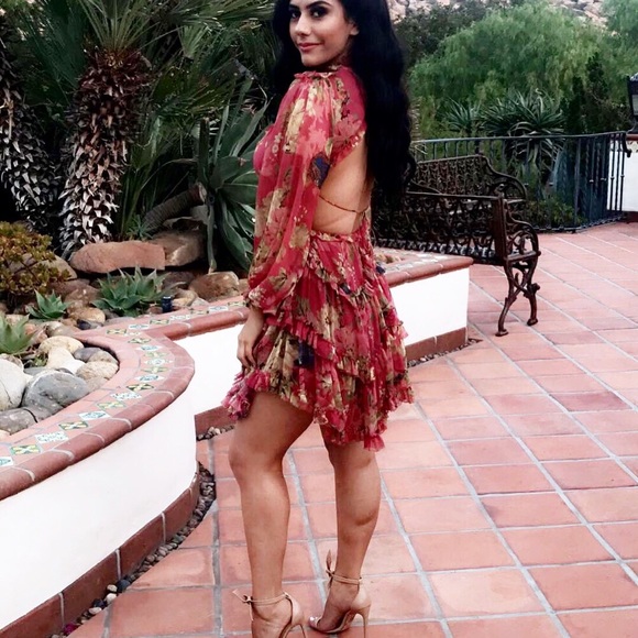 Hello :} I'm Elizabeth (Liz) - Picture 1 of 3